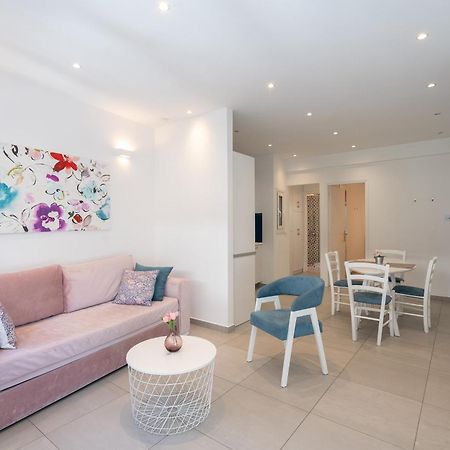 Fairytale Cozy Apt In Atenas Exterior foto
